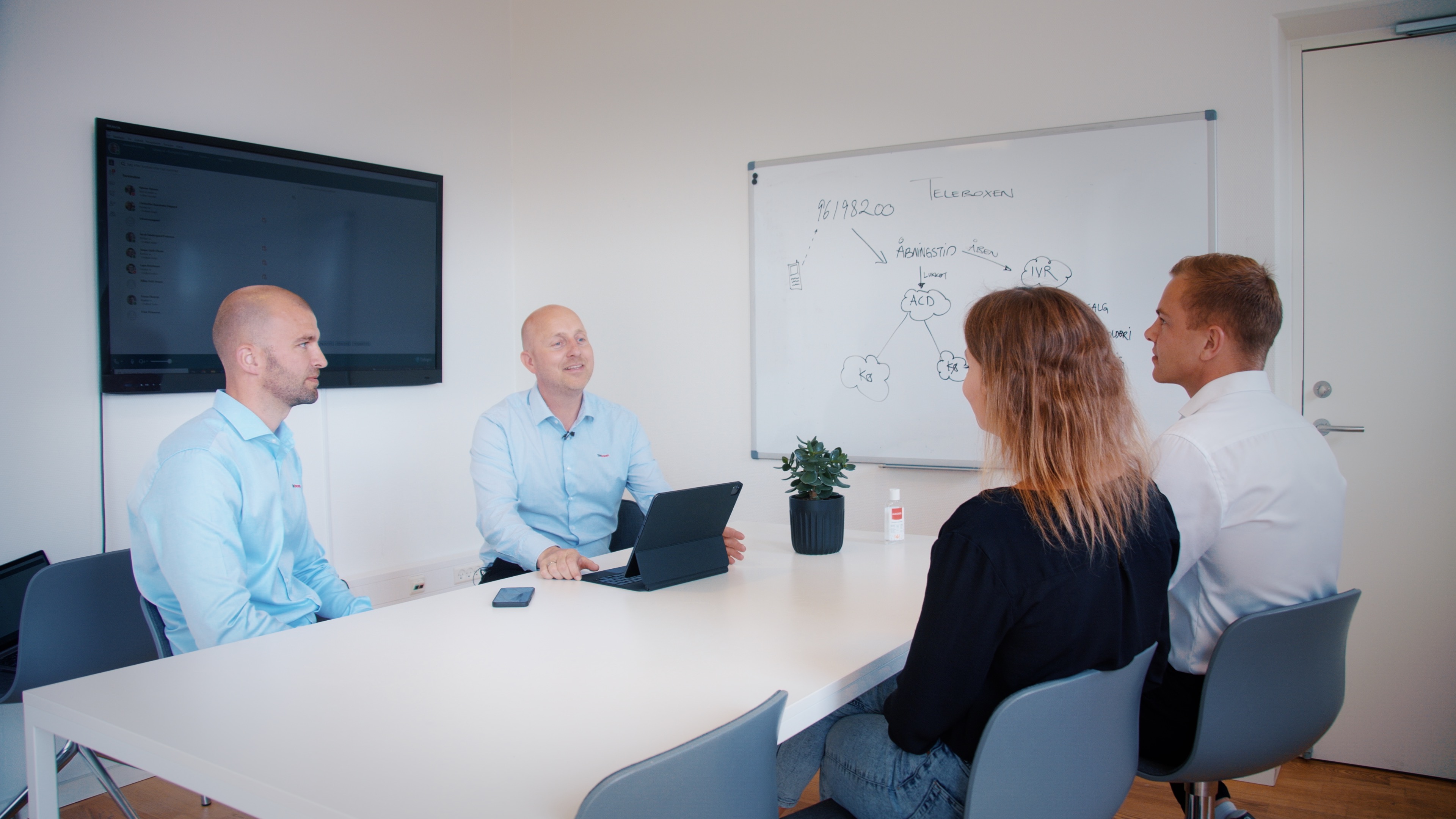 Teleboxen #8.jpg (1)